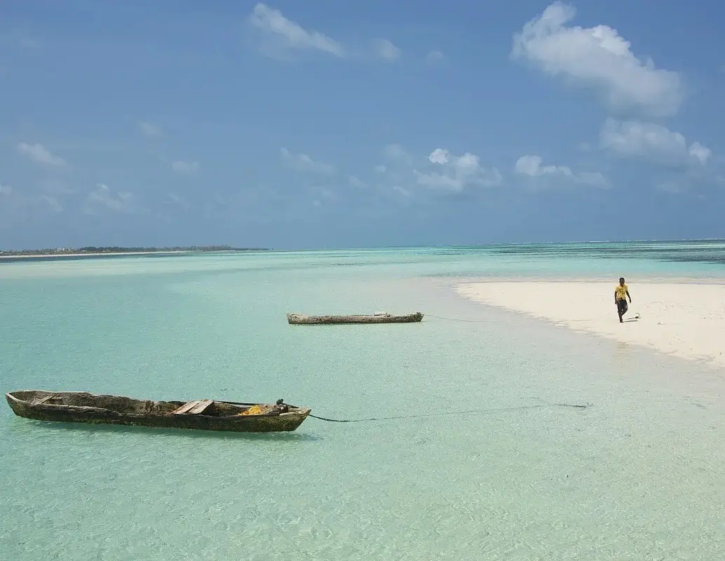 La costa di Watamu, Kenya, vicino alla villa privata con piscina